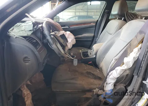 2014 Chrysler 300 из США, поврежденный, VIN 2C3CCAAG8EH382453